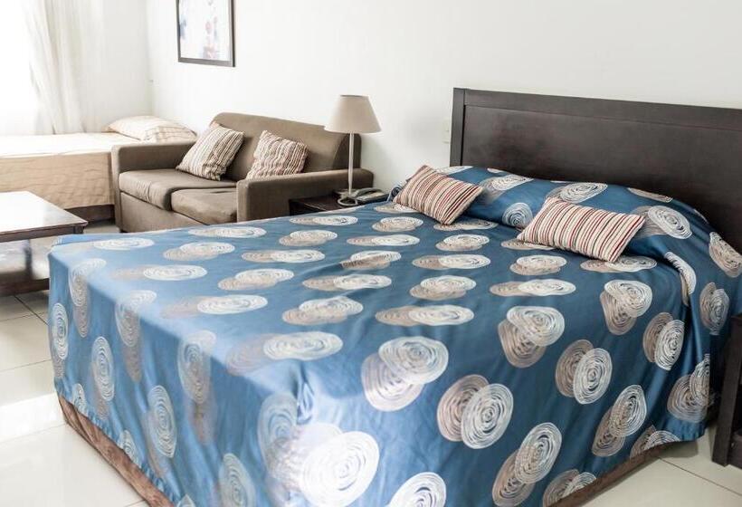 اتاق لوکس, Route 66 Motor Inn