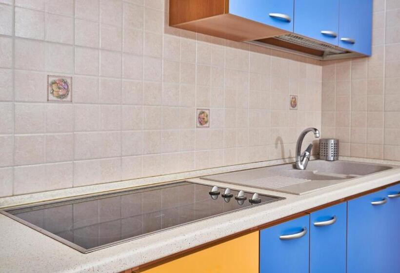 Apartamento 1 Dormitorio Vista Mar, Residence Reale