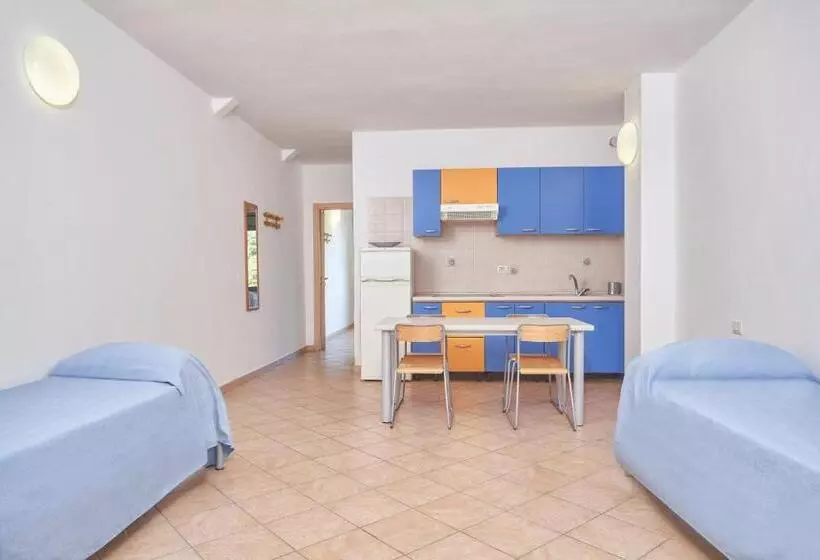 海の見える１ベッドルームアパートメント, Residence Reale