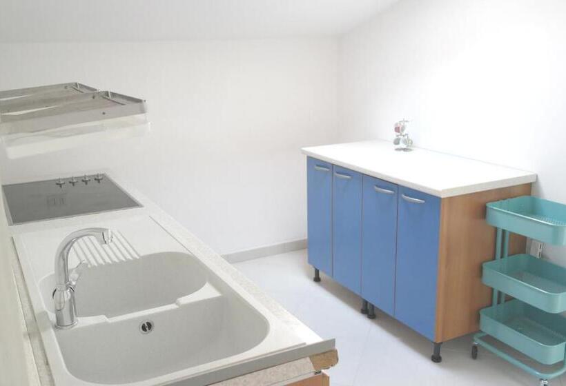 带1个卧室的顶楼公寓, Residence Reale