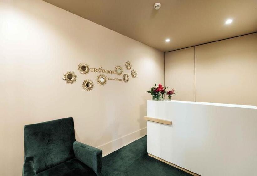 스탠다드 룸, Trovador Guest House