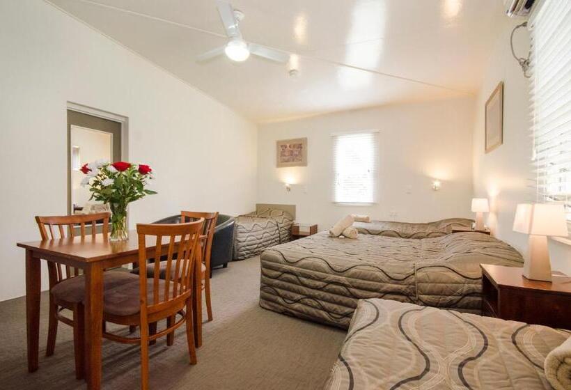 اتاق خانوادگی, Biloela Countryman Motel