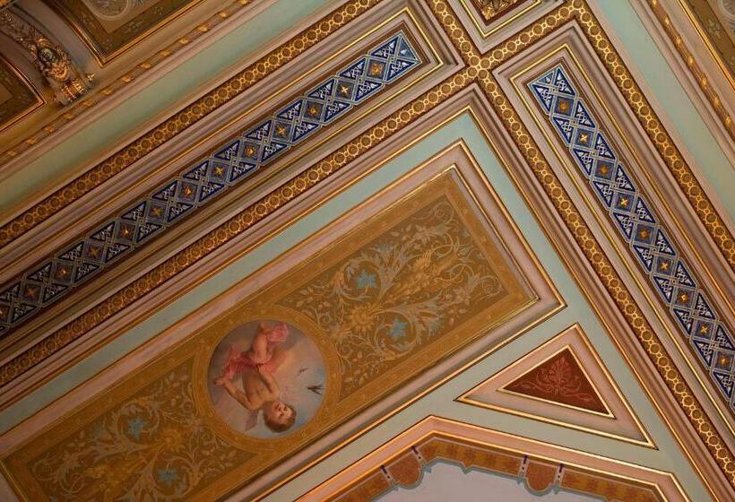 Люкс Superior, Cotton House Hotel, Autograph Collection