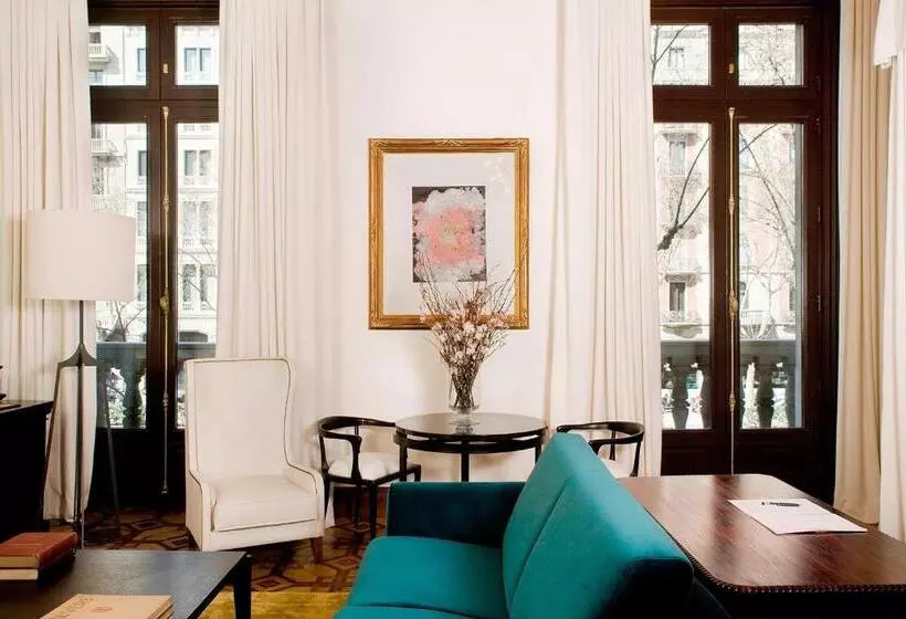سوییت سوپریور, Cotton House Hotel, Autograph Collection
