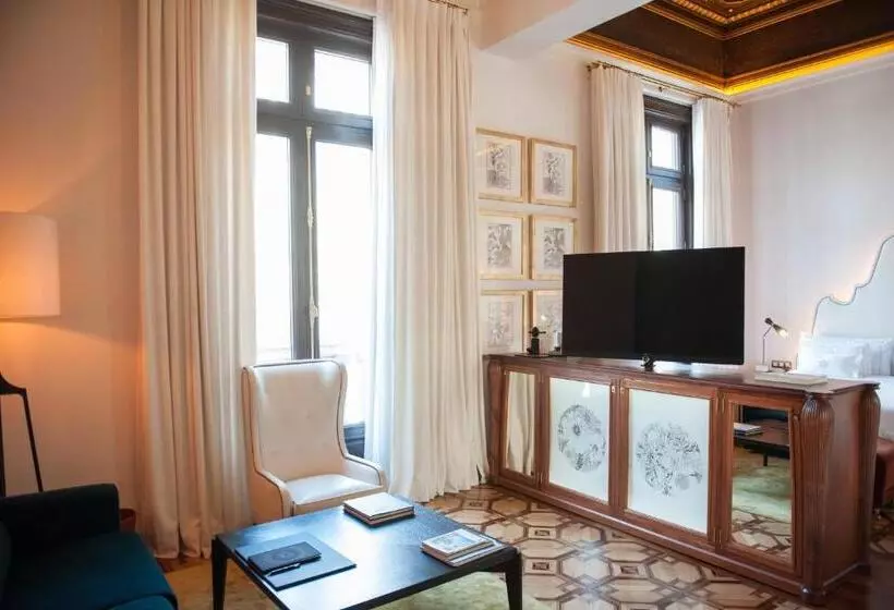 سوییت سوپریور, Cotton House Hotel, Autograph Collection
