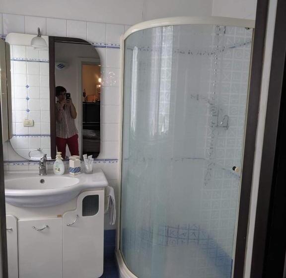 اتاق استاندارد, D'elite Room & Breakfast