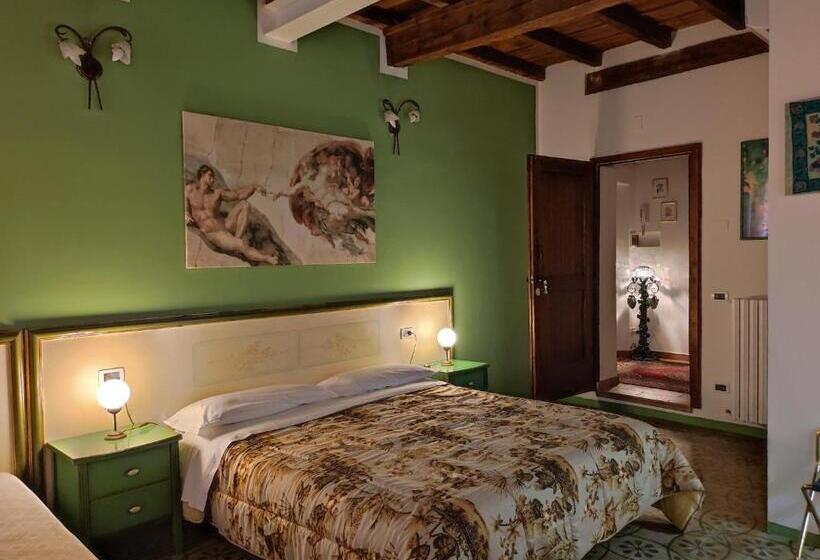 Economy Triple Room, D'elite Room & Breakfast