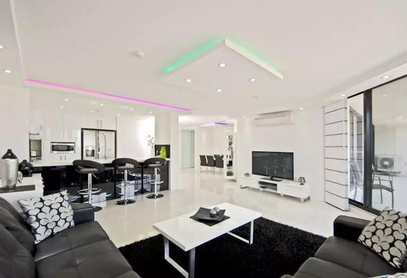 آپارتمان سوپریور 2 خوابه, Genesis Apartments By Gold Coast Premium