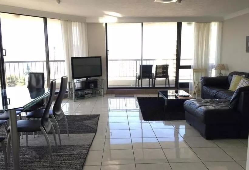 آپارتمان 3 خوابه با چشم‌انداز دریا, Genesis Apartments By Gold Coast Premium