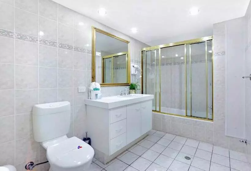 آپارتمان سوپریور 2 خوابه, Genesis Apartments By Gold Coast Premium