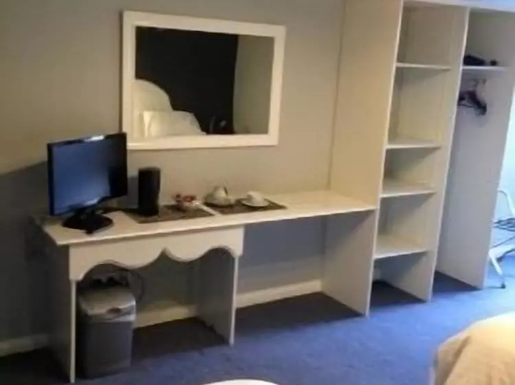 اتاق استاندارد, 5 Corners Guest Inn