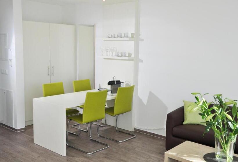 استودیوی استاندارد, Adapt Apartments Berlin  Adlershof