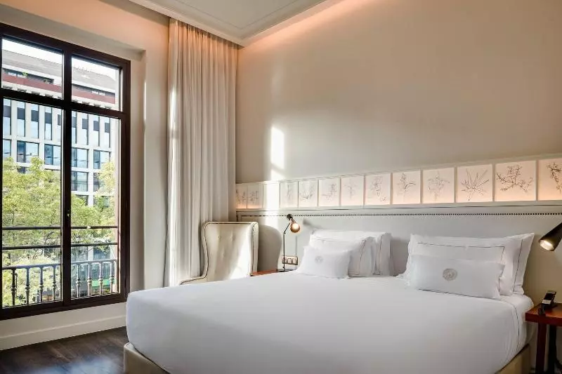 اتاق لوکس, Cotton House Hotel, Autograph Collection