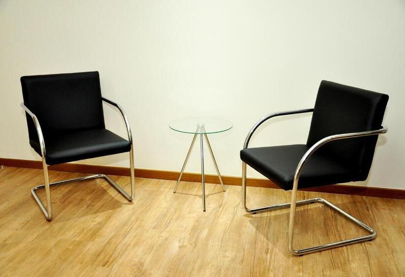 高级客房, Mohave