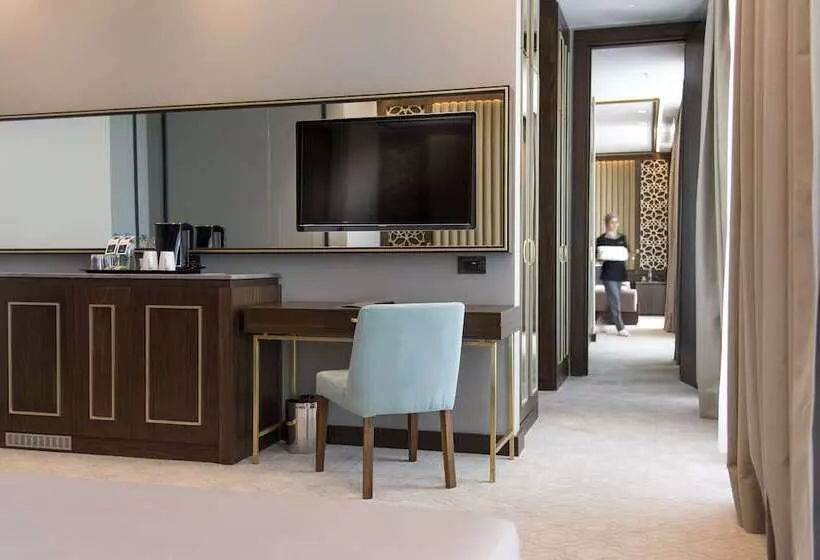 سوییت جونیور با چشم‌انداز دریا, Ramada Plaza Hotel & Spa Trabzon
