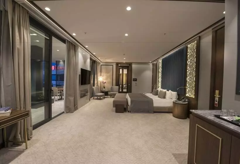 سوئیت پرزیدنت, Ramada Plaza Hotel & Spa Trabzon