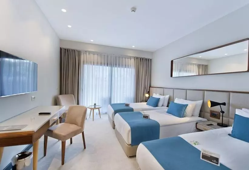 اتاق لوکس با چشم‌انداز شهر, Ramada Plaza Hotel & Spa Trabzon