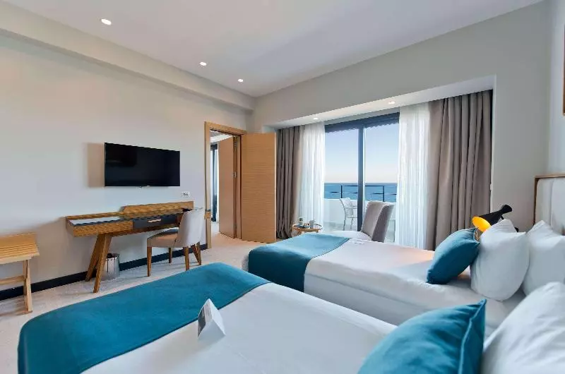 اتاق لوکس با چشم‌انداز دریا, Ramada Plaza Hotel & Spa Trabzon