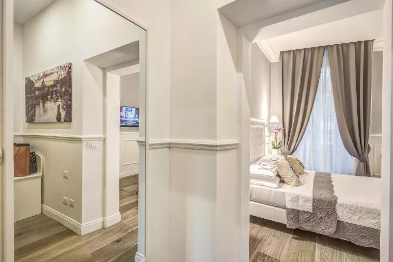 اتاق لوکس با چشم‌انداز باغ, Ramada Plaza Hotel & Spa Trabzon