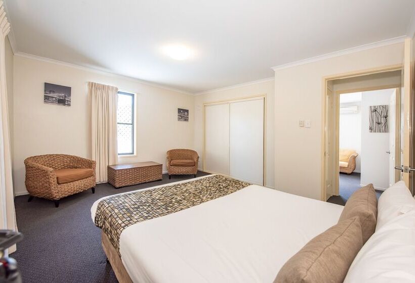 آپارتمان 3 خوابه, Coral Cay Resort