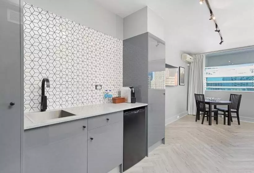 エクゼクティブワンルーム, Ridge Apartment