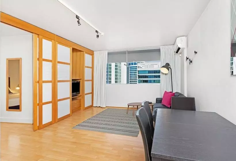 １ベッドルームアパートメント, Ridge Apartment