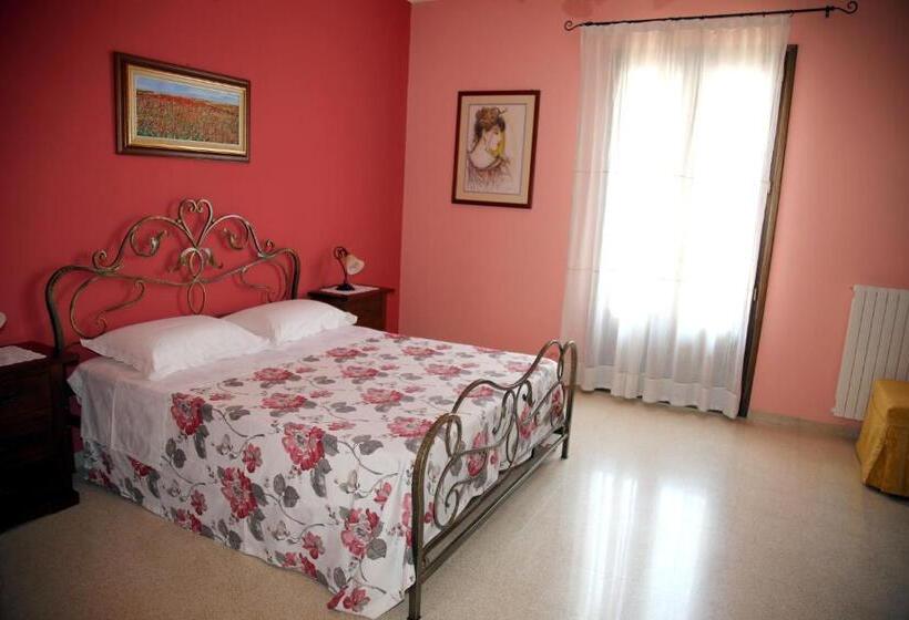 Balkonlu Üç Kişilik Standart Oda, B&b Borgosolare