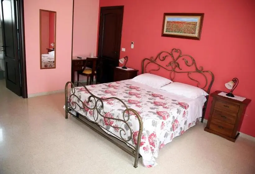Standard Trippelrum med Balkong, B&b Borgosolare