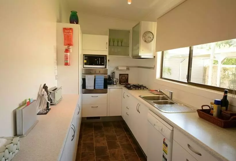 ２ベッドルームハウス, Emaroo Cottages Broken Hill