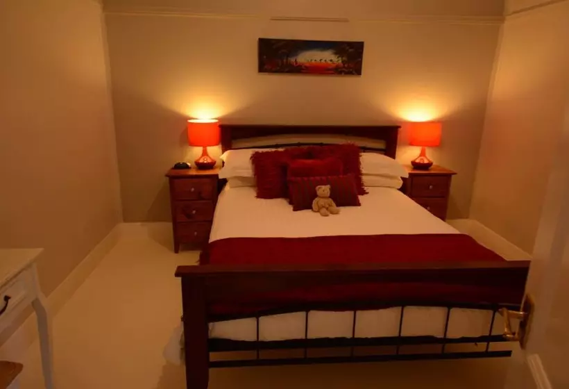 ２ベッドルームハウス, Emaroo Cottages Broken Hill