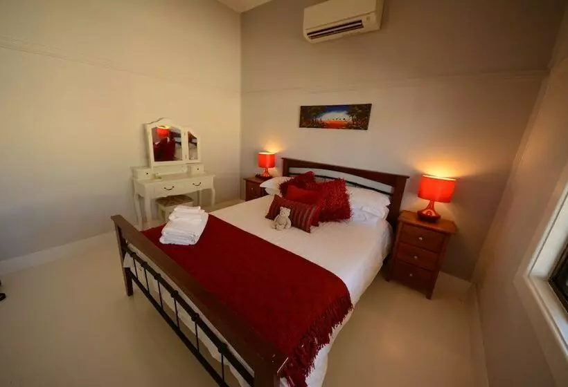 ２ベッドルームハウス, Emaroo Cottages Broken Hill