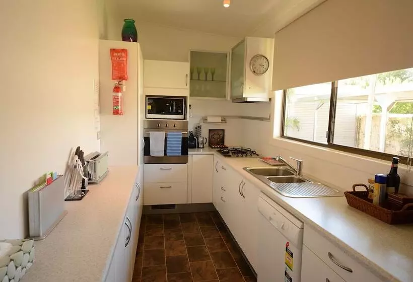 ２ベッドルームハウス, Emaroo Cottages Broken Hill