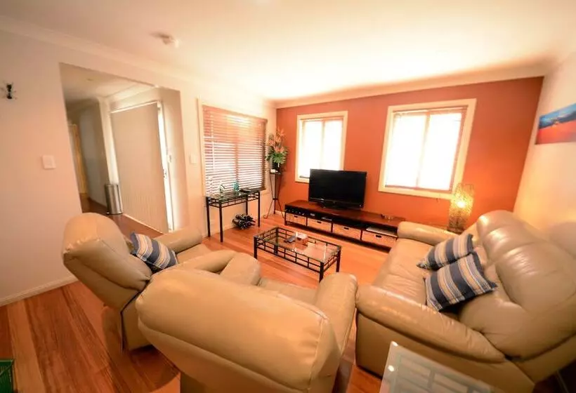 ２ベッドルームハウス, Emaroo Cottages Broken Hill