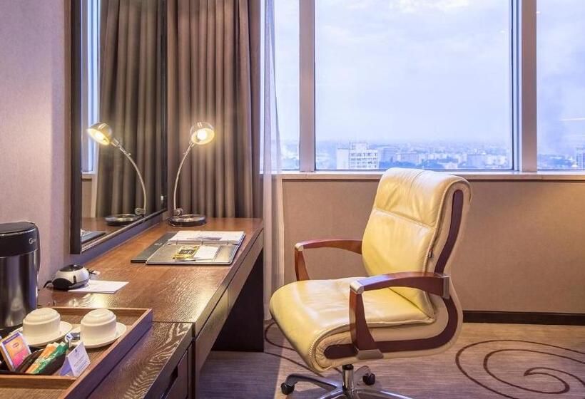 اتاق لوکس با تخت بزرگ, Fleuve Congo Hotel By Blazon Hotels