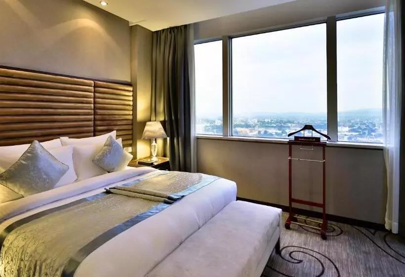 سوییت جونیور, Fleuve Congo Hotel By Blazon Hotels