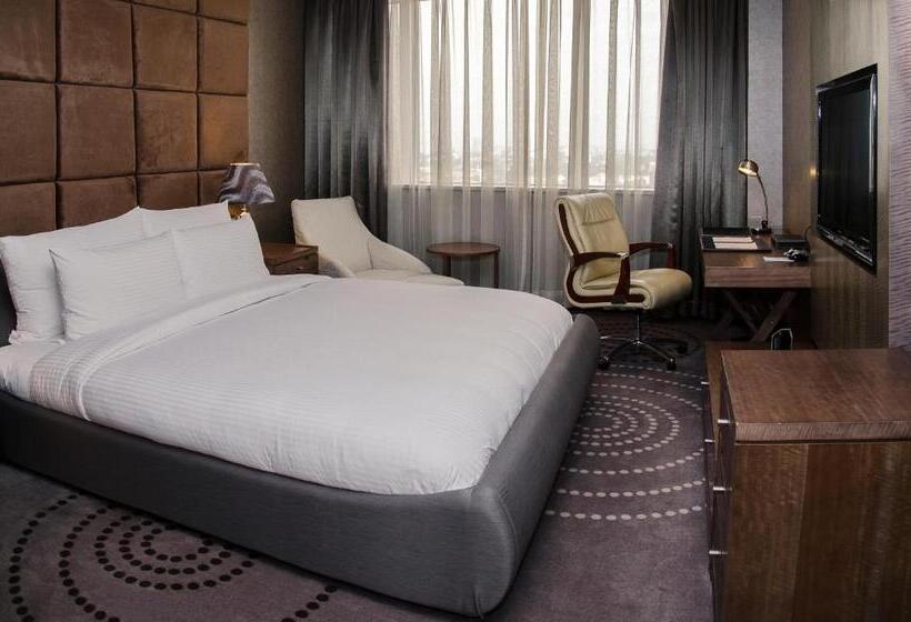 سوییت, Fleuve Congo Hotel By Blazon Hotels