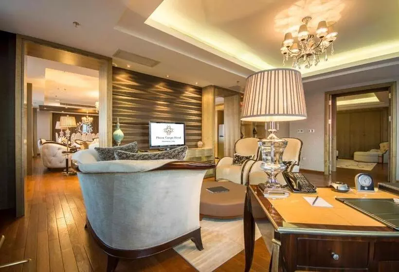 سوئیت پرزیدنت, Fleuve Congo Hotel By Blazon Hotels