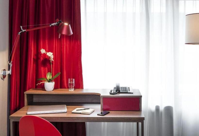 Студия Стандарт, Aparthotel Adagio Birmingham City Centre