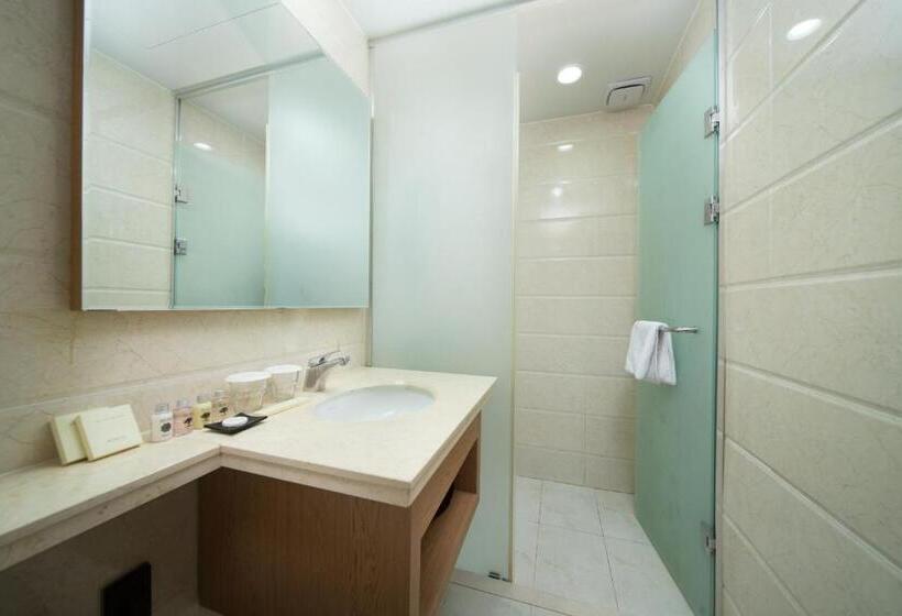 غرفة ديلوكس مطلّة علي البحر, Bareve