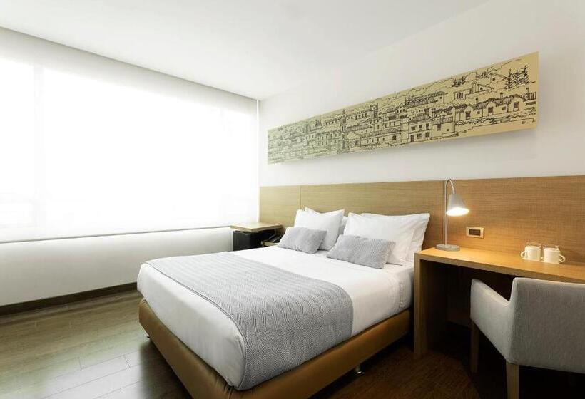 غرفة قياسية, Bh Usaquen