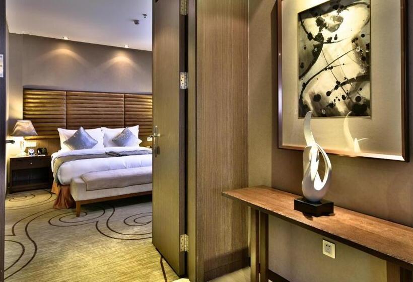 سوییت جونیور, Fleuve Congo Hotel By Blazon Hotels