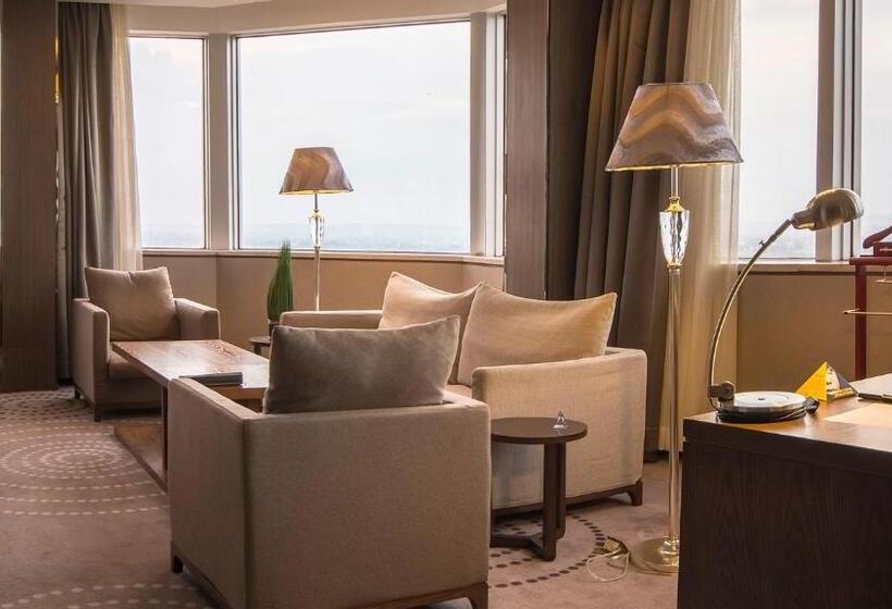 سوییت اجرایی, Fleuve Congo Hotel By Blazon Hotels