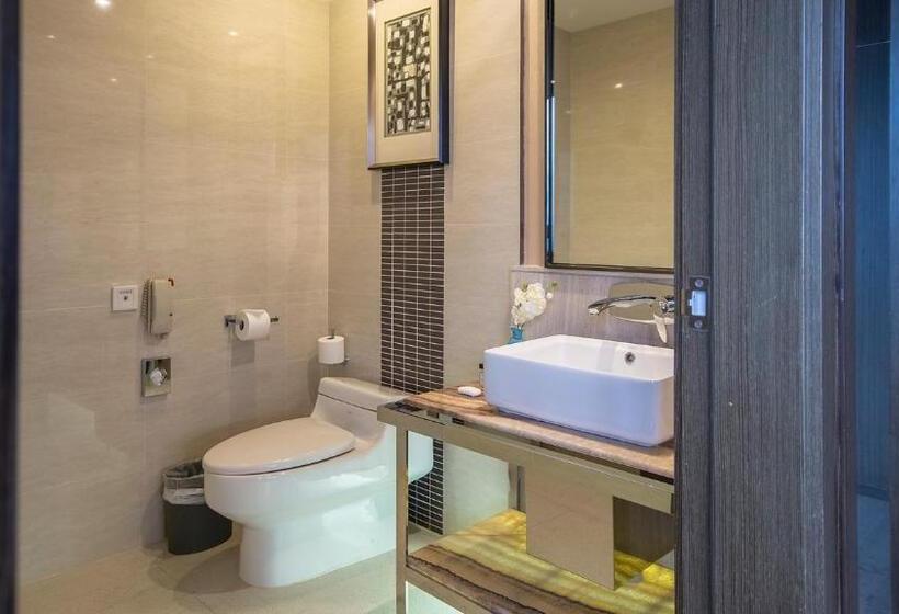 سوییت اجرایی, Fleuve Congo Hotel By Blazon Hotels