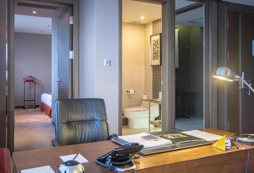 سوییت اجرایی, Fleuve Congo Hotel By Blazon Hotels