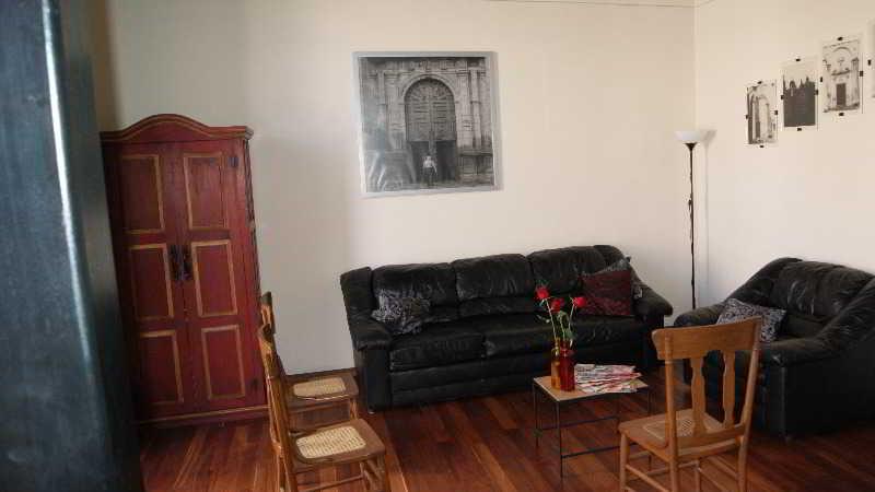 Standard Værelse, Gertrudis