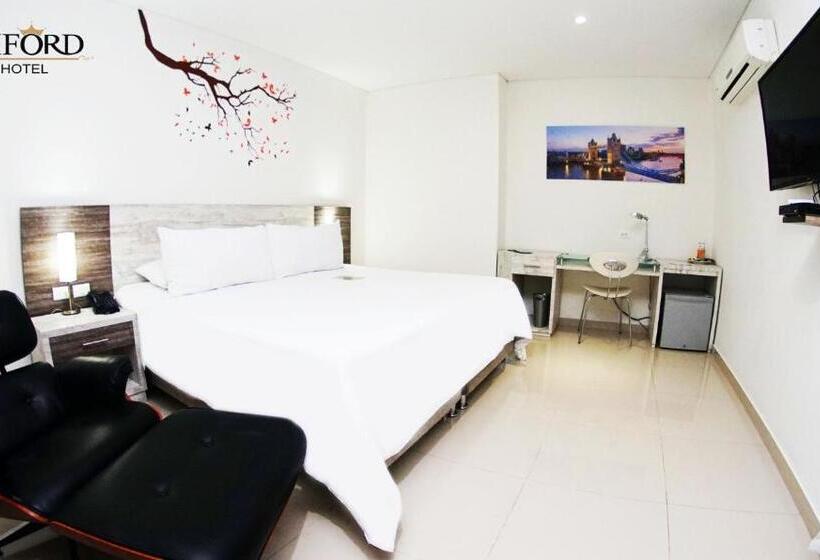 스탠다드 룸 킹사이즈 침대, Oxford Barranquilla