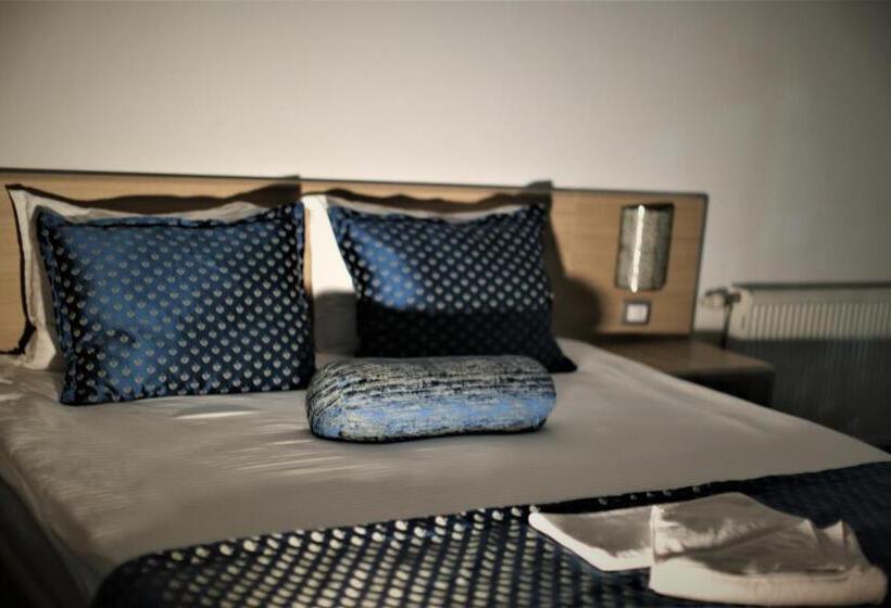 اتاق لوکس یک تخته, Pejton