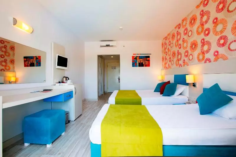 Camera Superiore, Ramada Resort Side