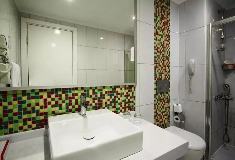 Camera Familiare, Ramada Resort Side