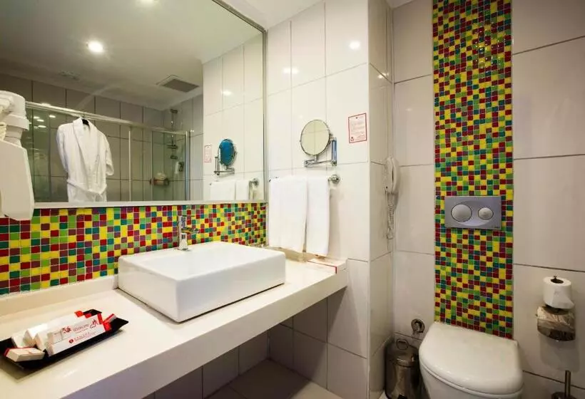 Camera Superiore, Ramada Resort Side